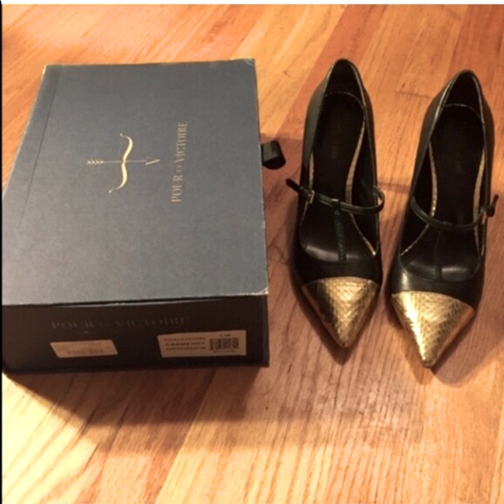 Pour la Victoire | Carmendy Pumps